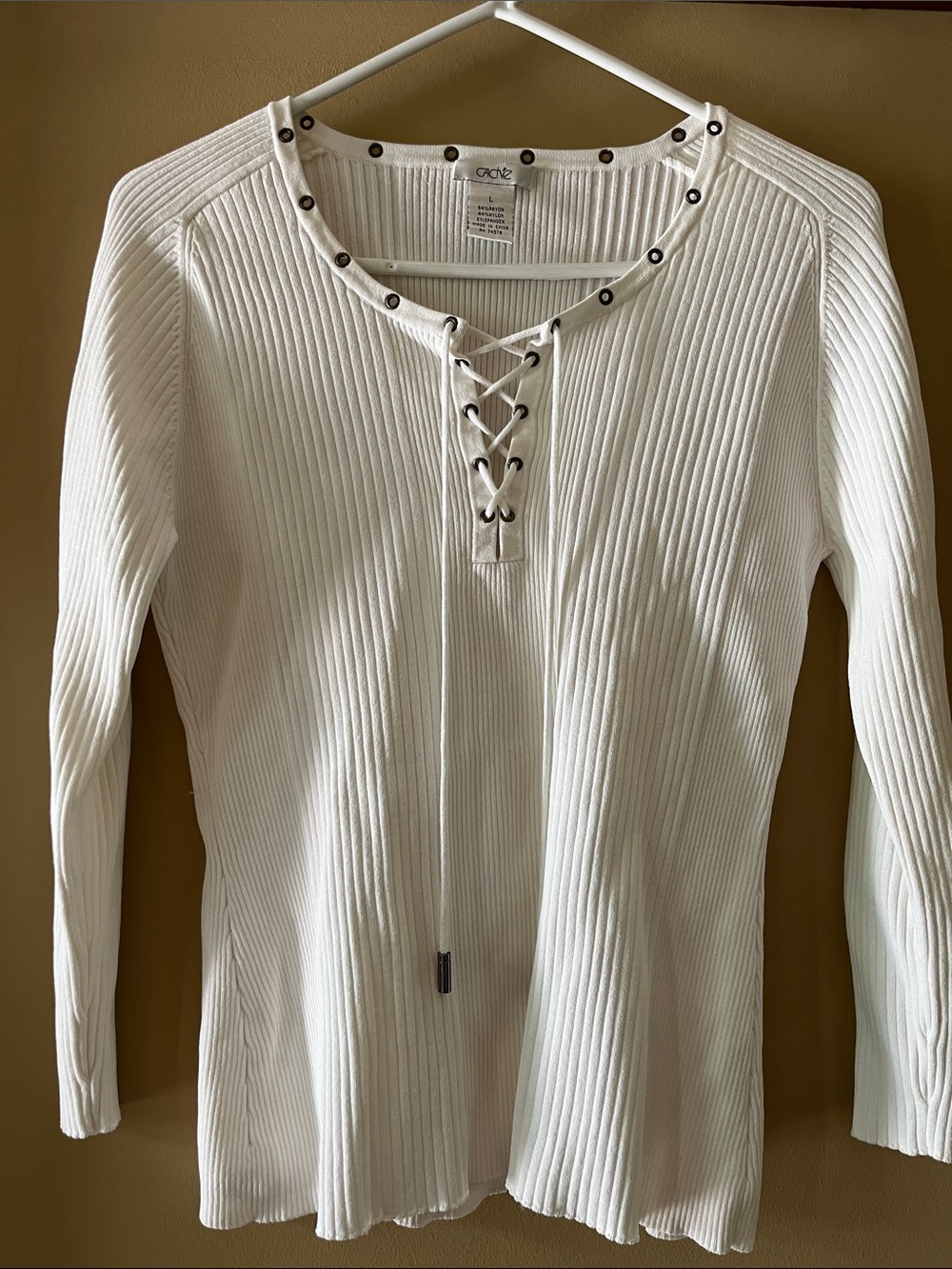 CACHE White Ribbed Lace-Up Long Sleeve Top